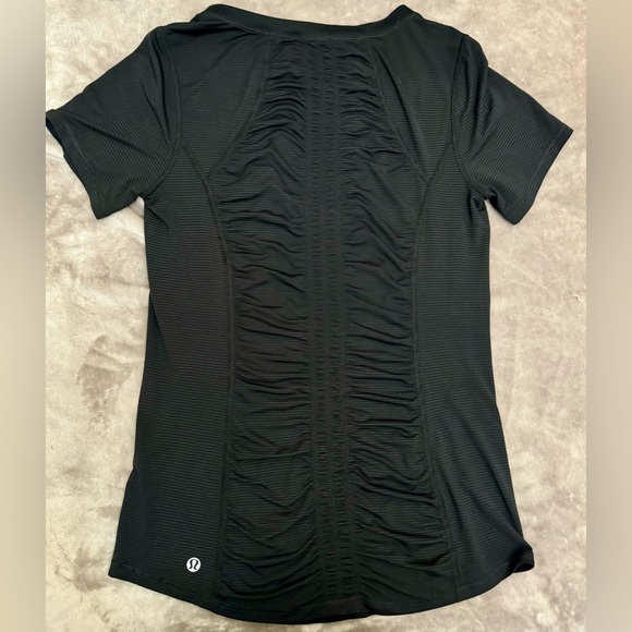 LULULEMON “Runner Up” Black Short Sleeve Tech T-shirt - Size Small - Picture 10 of 13